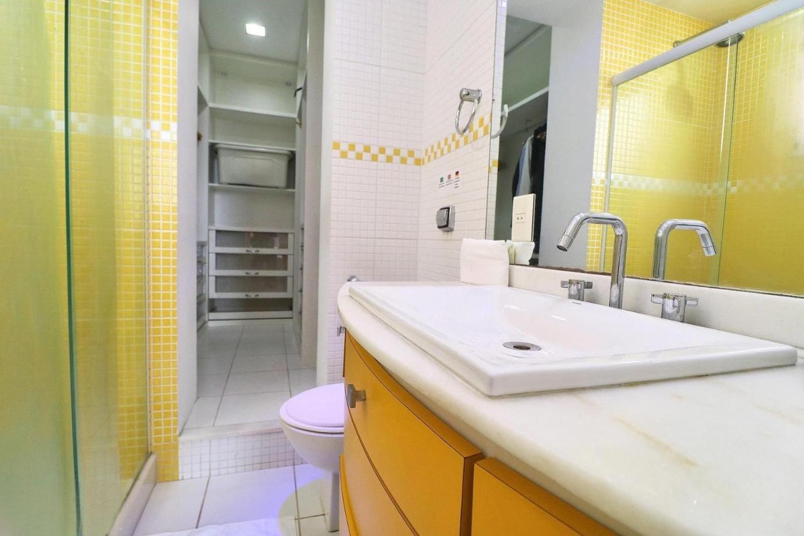 Amplo 2 Quartos Com Vista Mar: 300M Da Praia Copacabana Rio de Janeiro