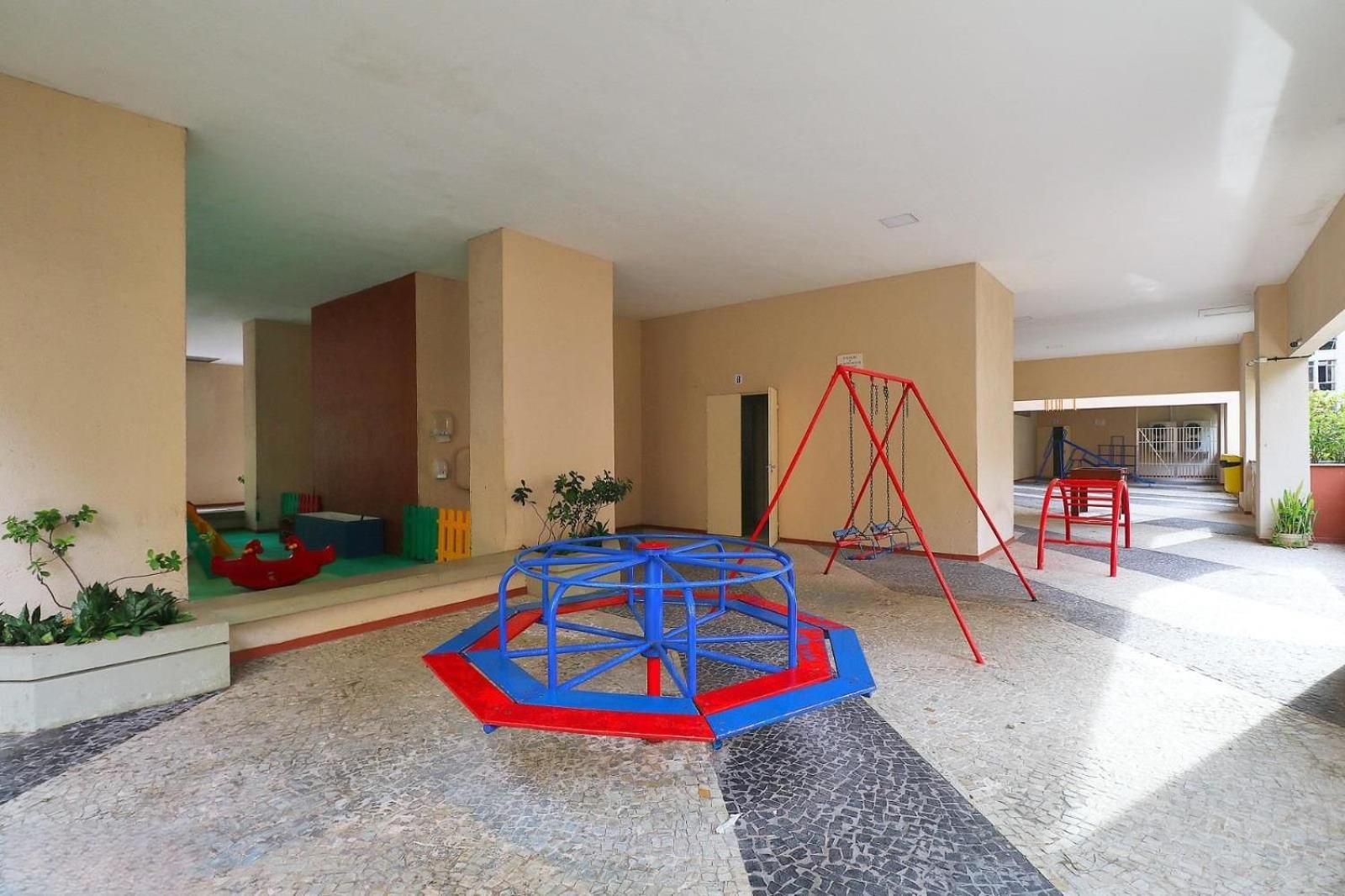 Amplo 2 Quartos Com Vista Mar: 300M Da Praia Copacabana Apartamento