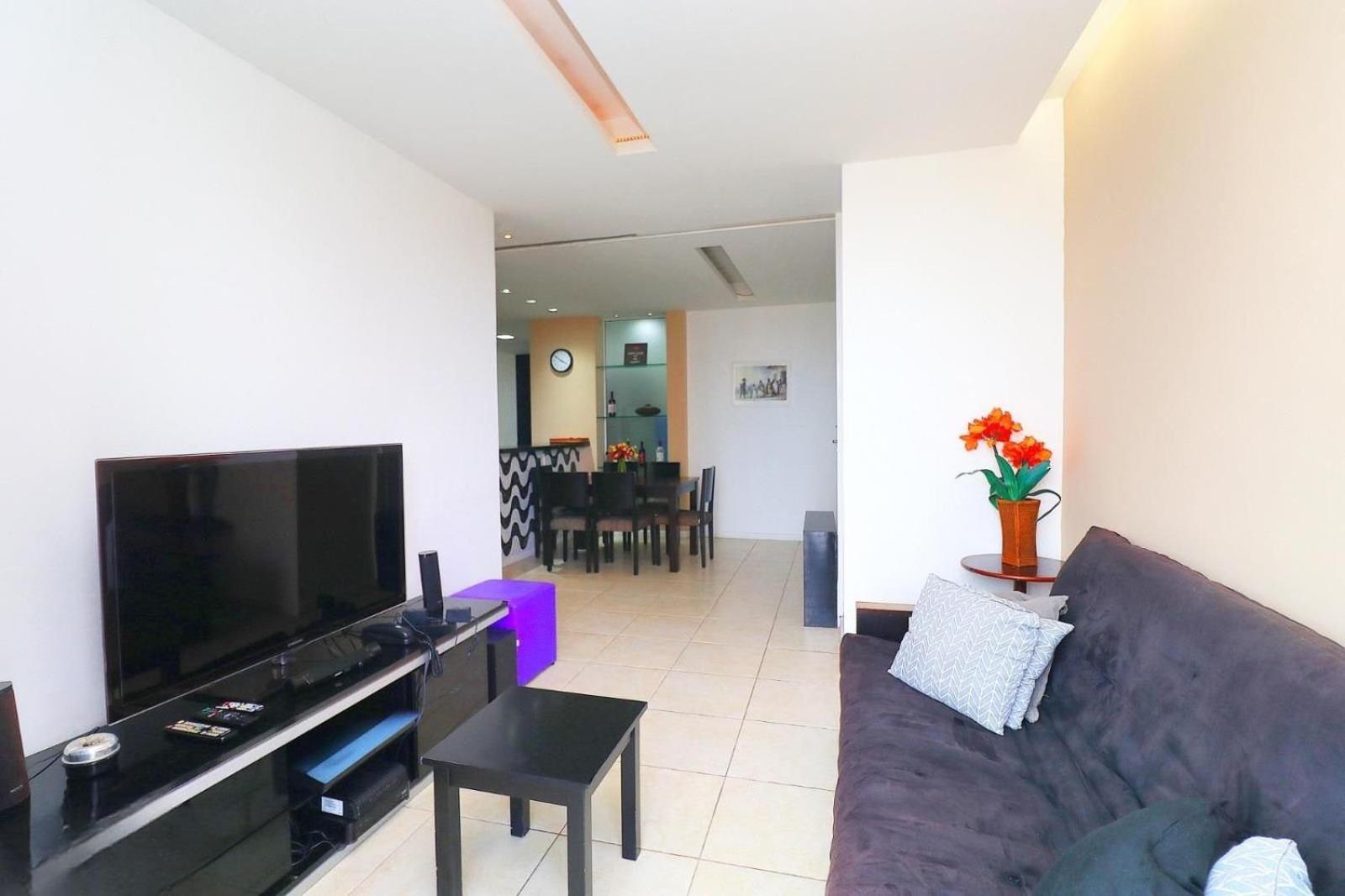 Apartamento Amplo 2 Quartos Com Vista Mar: 300M Da Praia Copacabana *